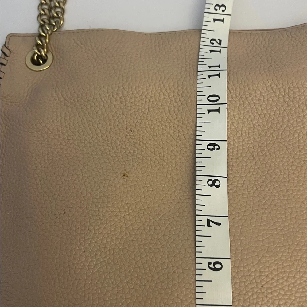 Michael Kors Whipped Chelsea Leather Shoulder Bag - Picture 5 of 8